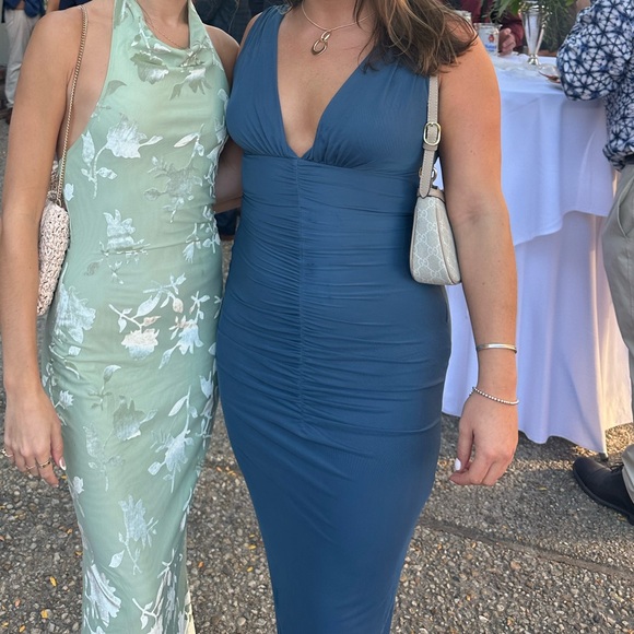 Lulu’s Size Medium Aveline Dark Slate Jersey Knit Ruched Bodycon Maxi Dress - Picture 11 of 12